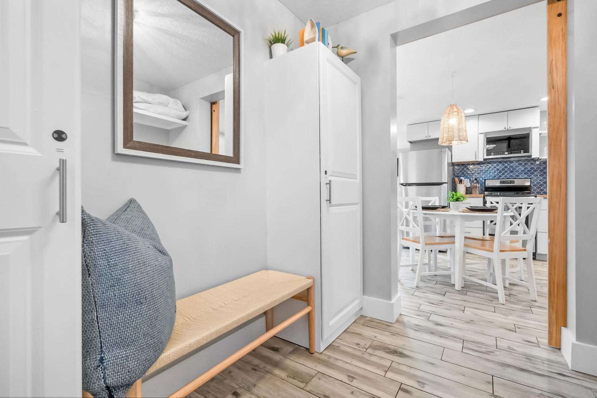 Coral Cottage, Stylish Studio Suite On Canal, Walkable To Beach, Private Parking Сент Августин Екстериор снимка